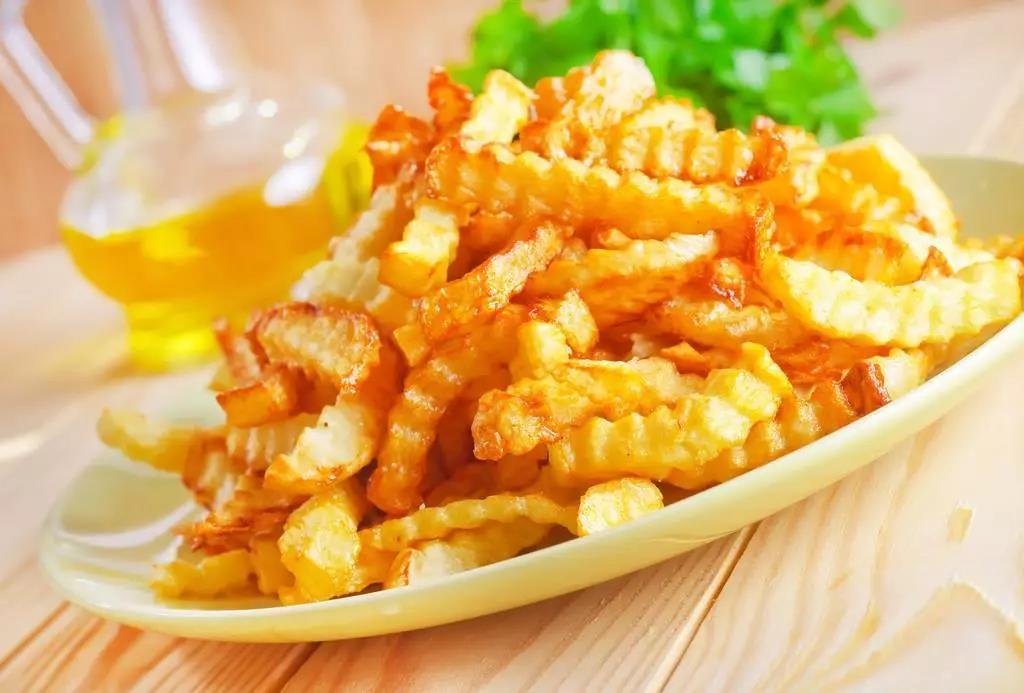 舌尖上的美食盛宴，昆明街頭小吃大集萃！