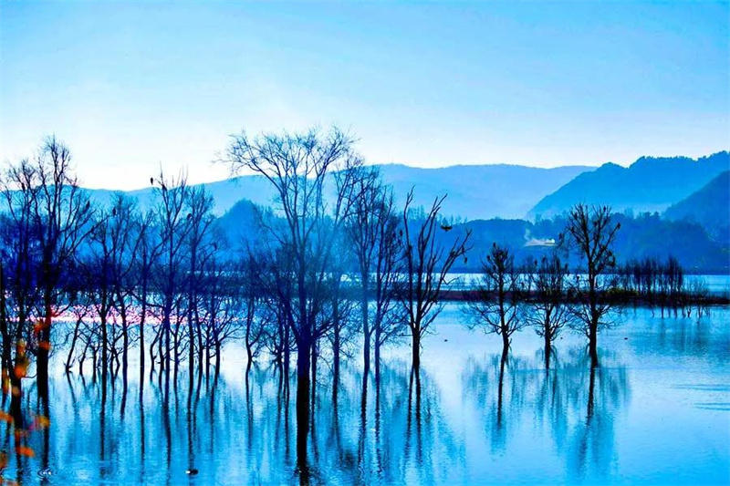 除了蒼山、洱海  云南還有眾多驚艷的山湖風(fēng)光