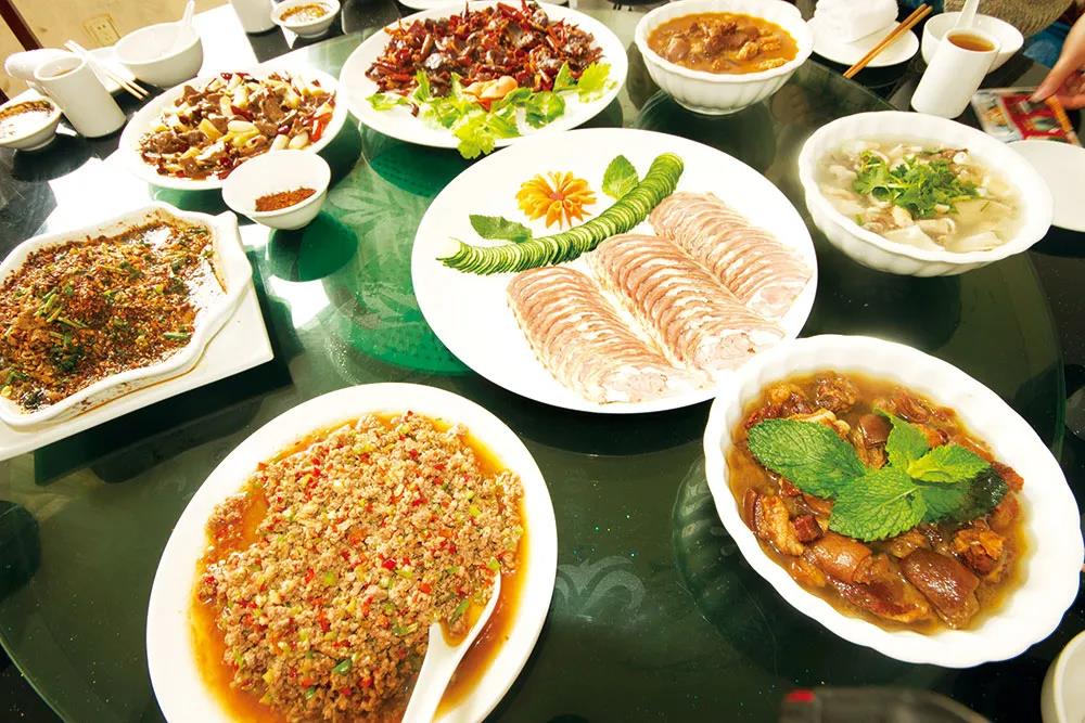 到會澤，揭秘羊八碗的美味密碼    昆明商務(wù)會展