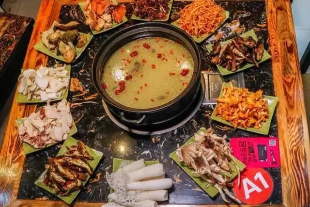 云南特色火鍋大盤點，你吃過幾個？    昆明傳媒公司